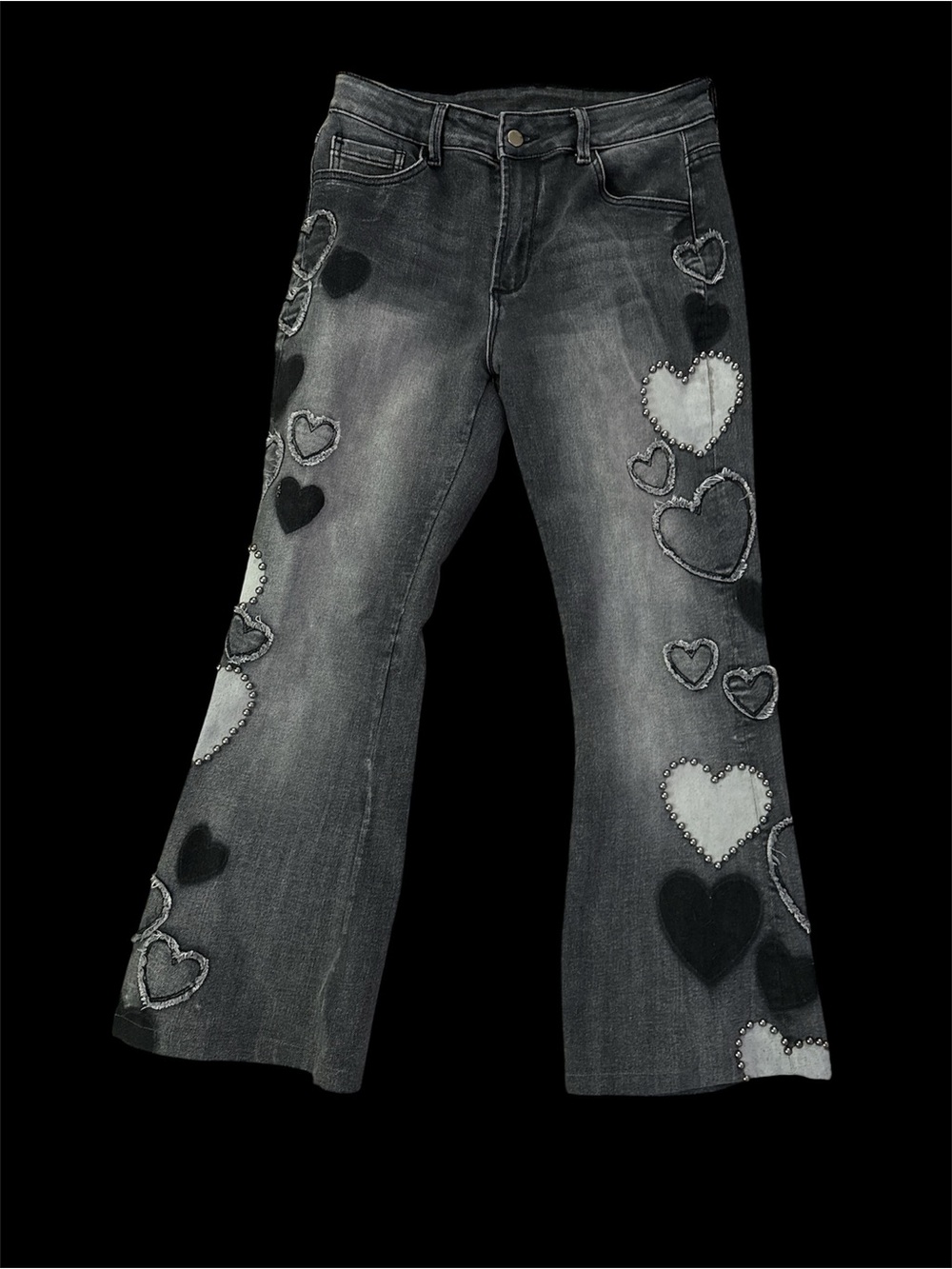 Oli & Hali Women’s Gray Heart Appliqué Jeans with studs